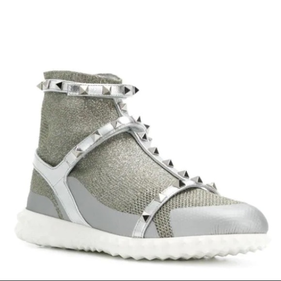 Valentino Garavani silver Rockstud Bodytech sneakers size 8 NIB - Picture 1 of 9